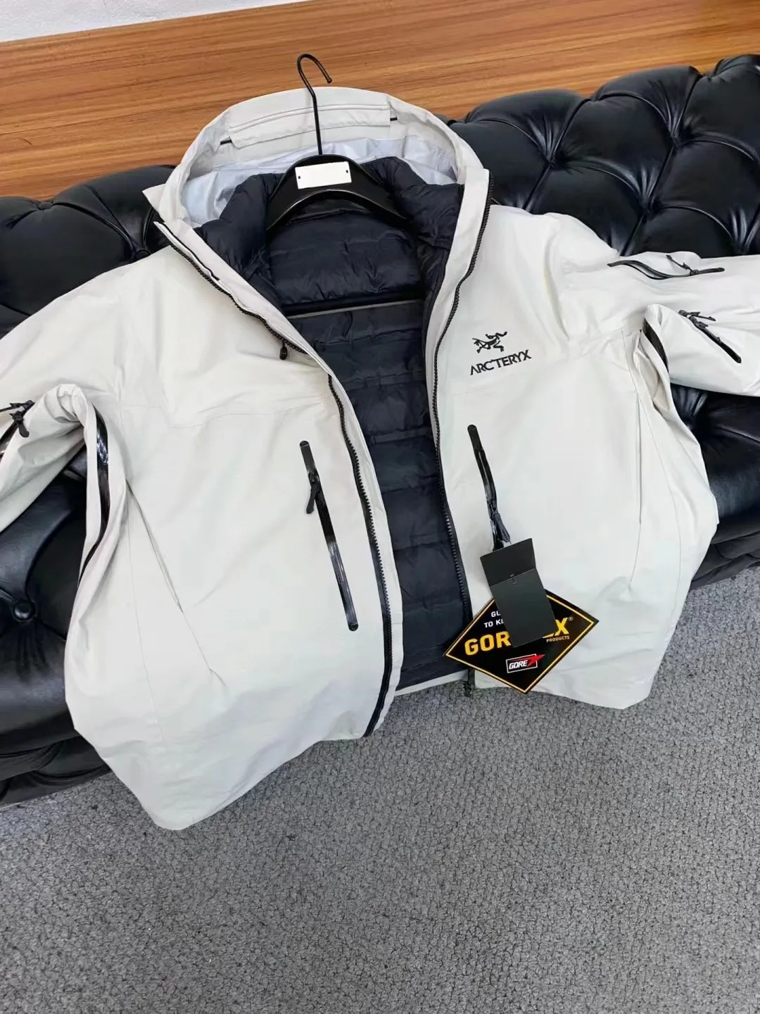 #Arcteryx Alpha Series Sv Lt gore-tex Breathable Size S-3XL ： ， ， ，